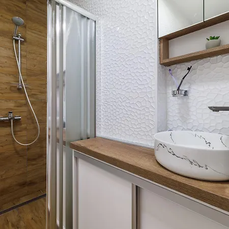 Bezauberndes Nur 450 Meter Zum Mit Aussendusche, Liegen, Meerblick *