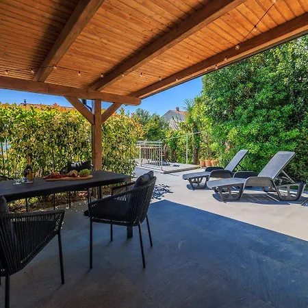 Bezauberndes Nur 450 Meter Zum Mit Aussendusche, Liegen, Meerblick Διαμέρισμα *