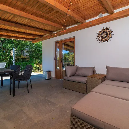 Bezauberndes Nur 450 Meter Zum Mit Aussendusche, Liegen, Meerblick Διαμέρισμα