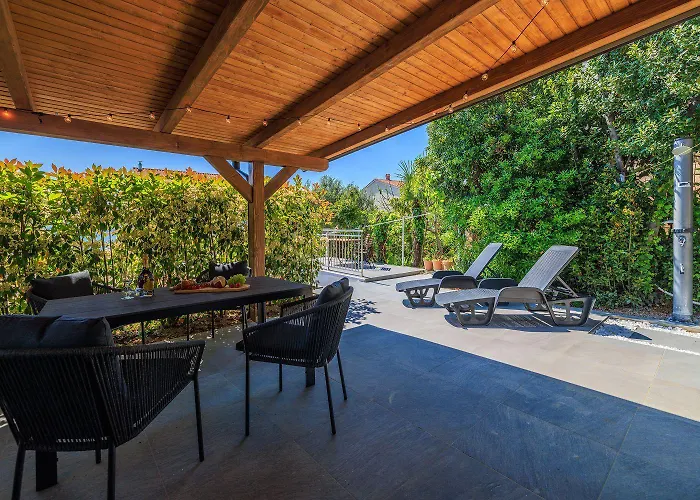 Bezauberndes Nur 450 Meter Zum Mit Aussendusche, Liegen, Meerblick Appartement *